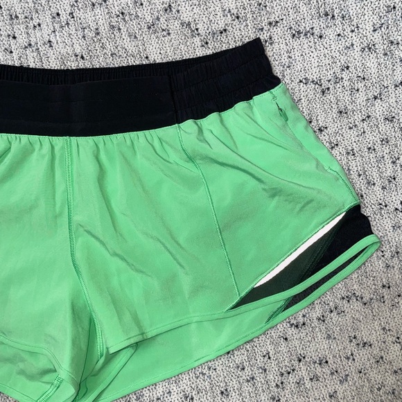 Lululemon hotty hot shorts - Picture 8 of 10